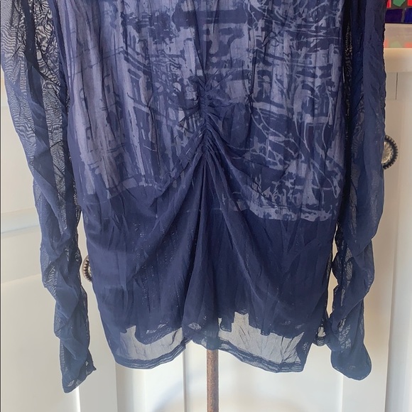 Adam Jacobs Tunic - Picture 7 of 10